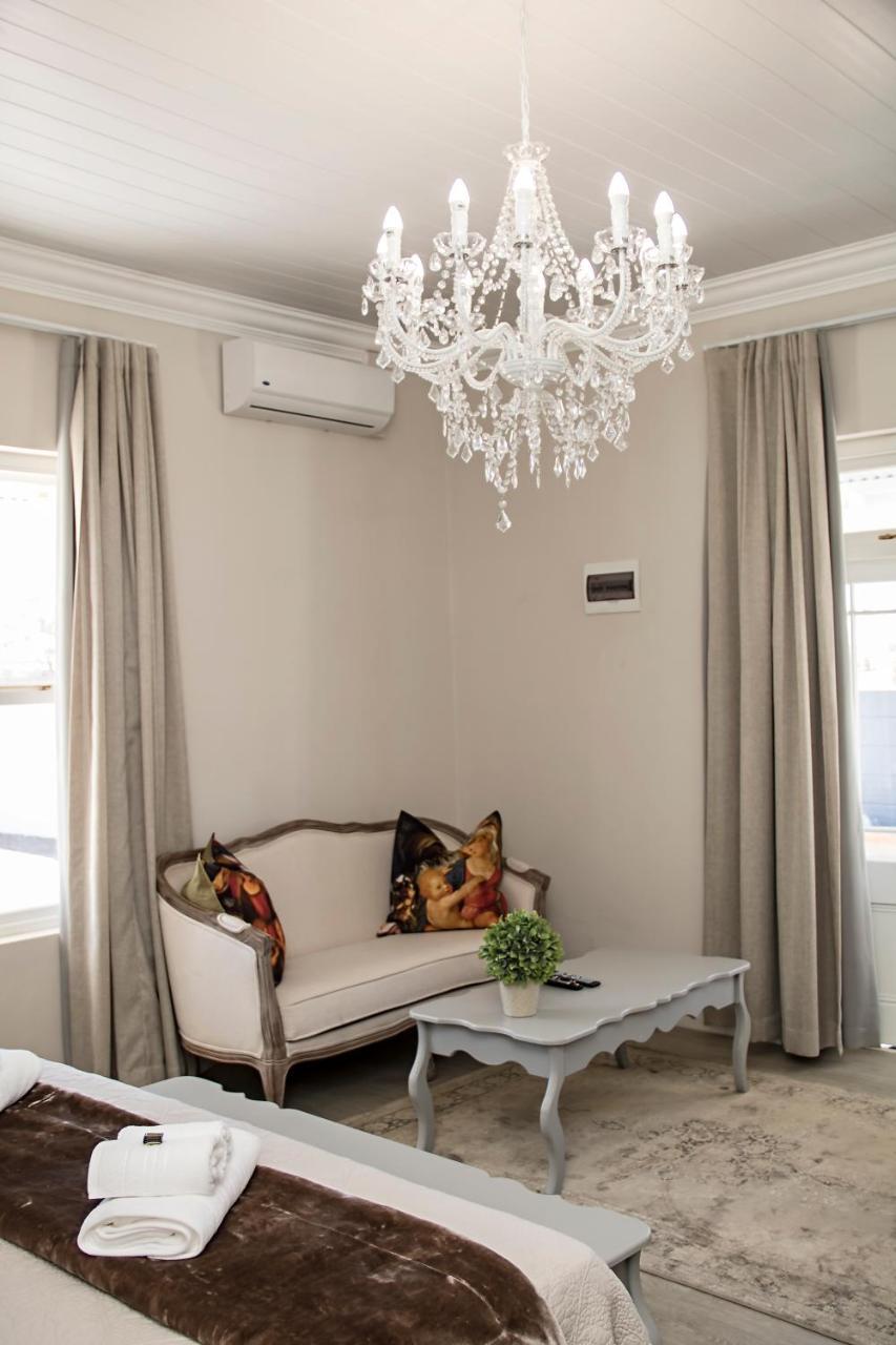 French Karoo Guesthouse Beaufort West Extérieur photo