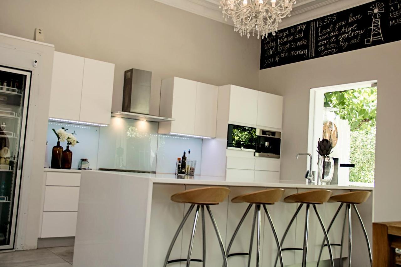 French Karoo Guesthouse Beaufort West Extérieur photo